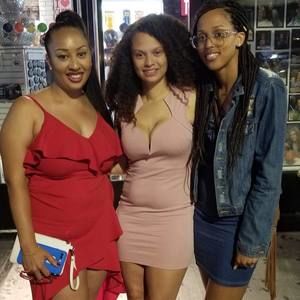 Meet your Posher, Valentina